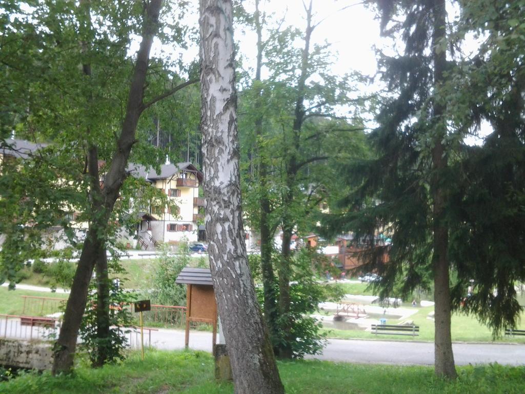 Fatrapark 1 U Sovicky Studio, Kuchynka, Kupelna,S Balkonom Gratis Parkovanie V Podzemnej Garazi Ruzomberok Eksteriør billede