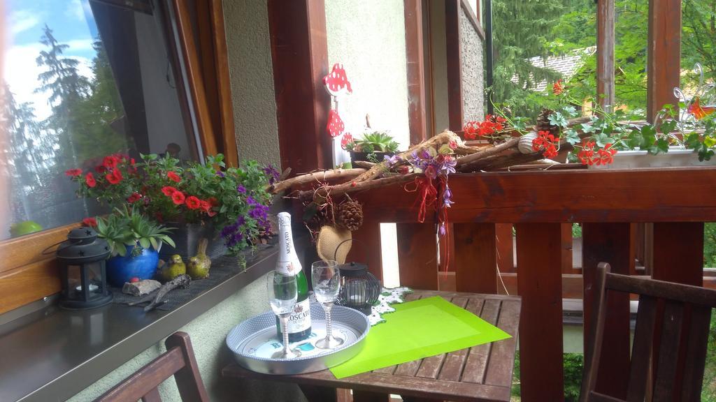 Fatrapark 1 U Sovicky Studio, Kuchynka, Kupelna,S Balkonom Gratis Parkovanie V Podzemnej Garazi Ruzomberok Eksteriør billede